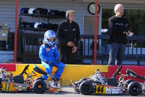 Drapeau rouge 3 en qualification � CIKGM